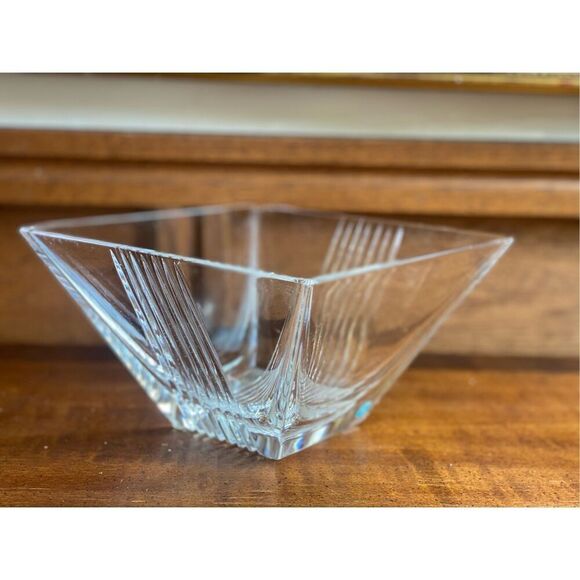 Tiffany & Co Art Deco Style Large 8" Square Crystal Bowl Metropolis - Picture 1 of 7